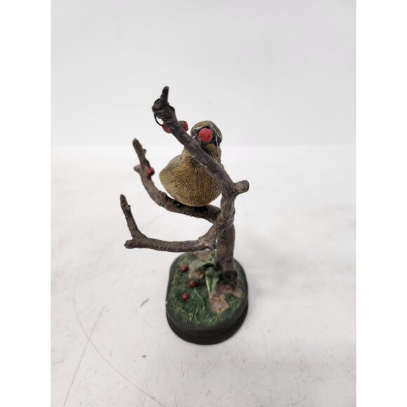 Vintage 1999 Cedar Waxing Bird On Branch Figurine Christmas Holiday Decorative - Picture 4 of 8